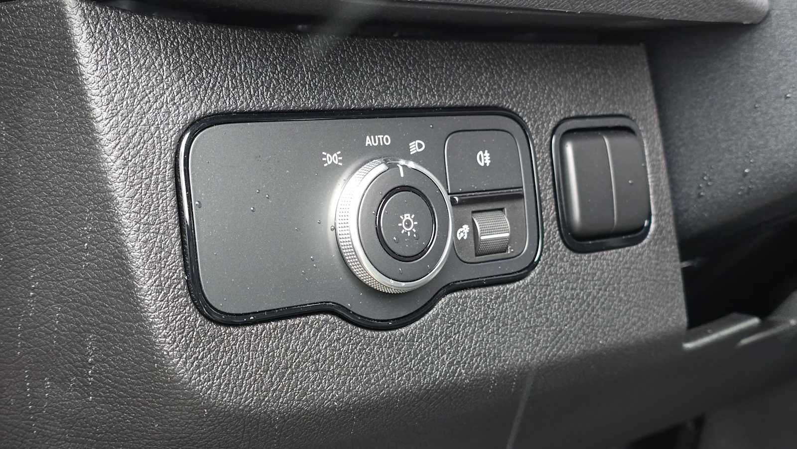 2025 Mercedes-Benz Sprinter Cargo Van 2500 Standard Roof I4 Diesel HO 144" AWD