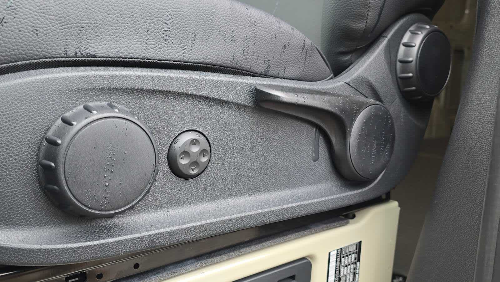 2025 Mercedes-Benz Sprinter Cargo Van 2500 Standard Roof I4 Diesel HO 144" AWD