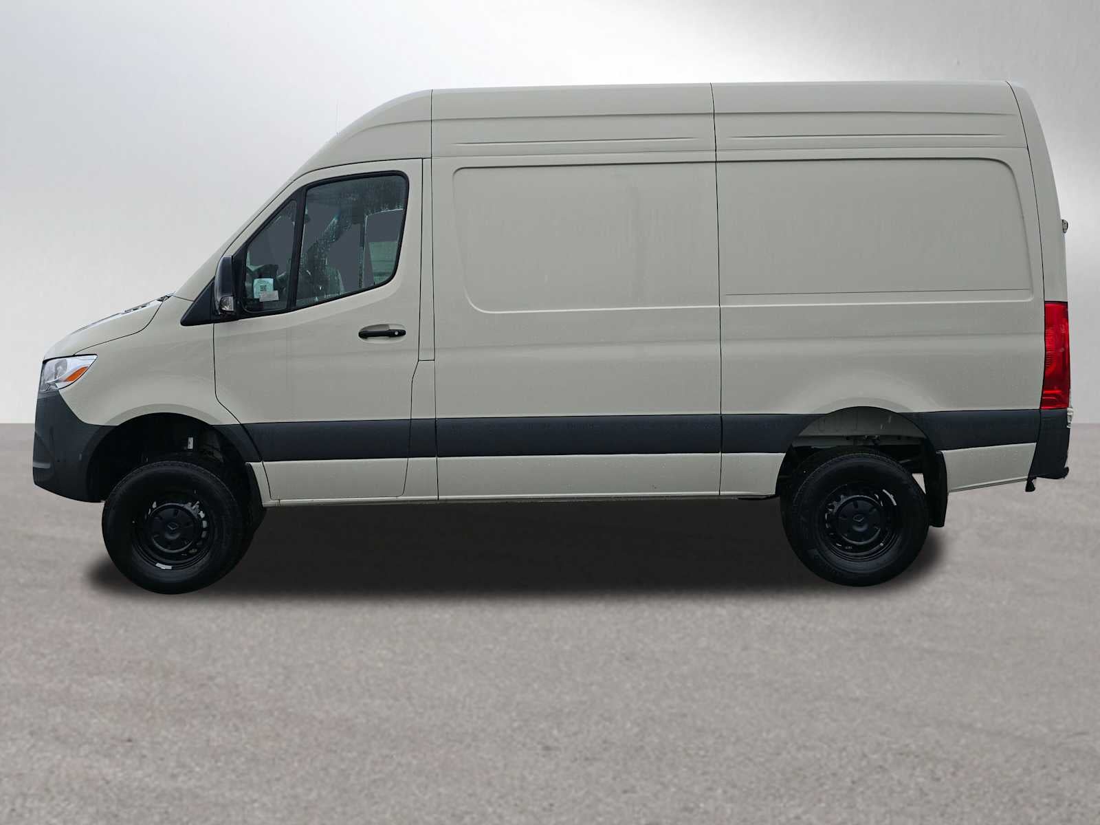 2025 Mercedes-Benz Sprinter Cargo Van 2500 Standard Roof I4 Diesel HO 144" AWD