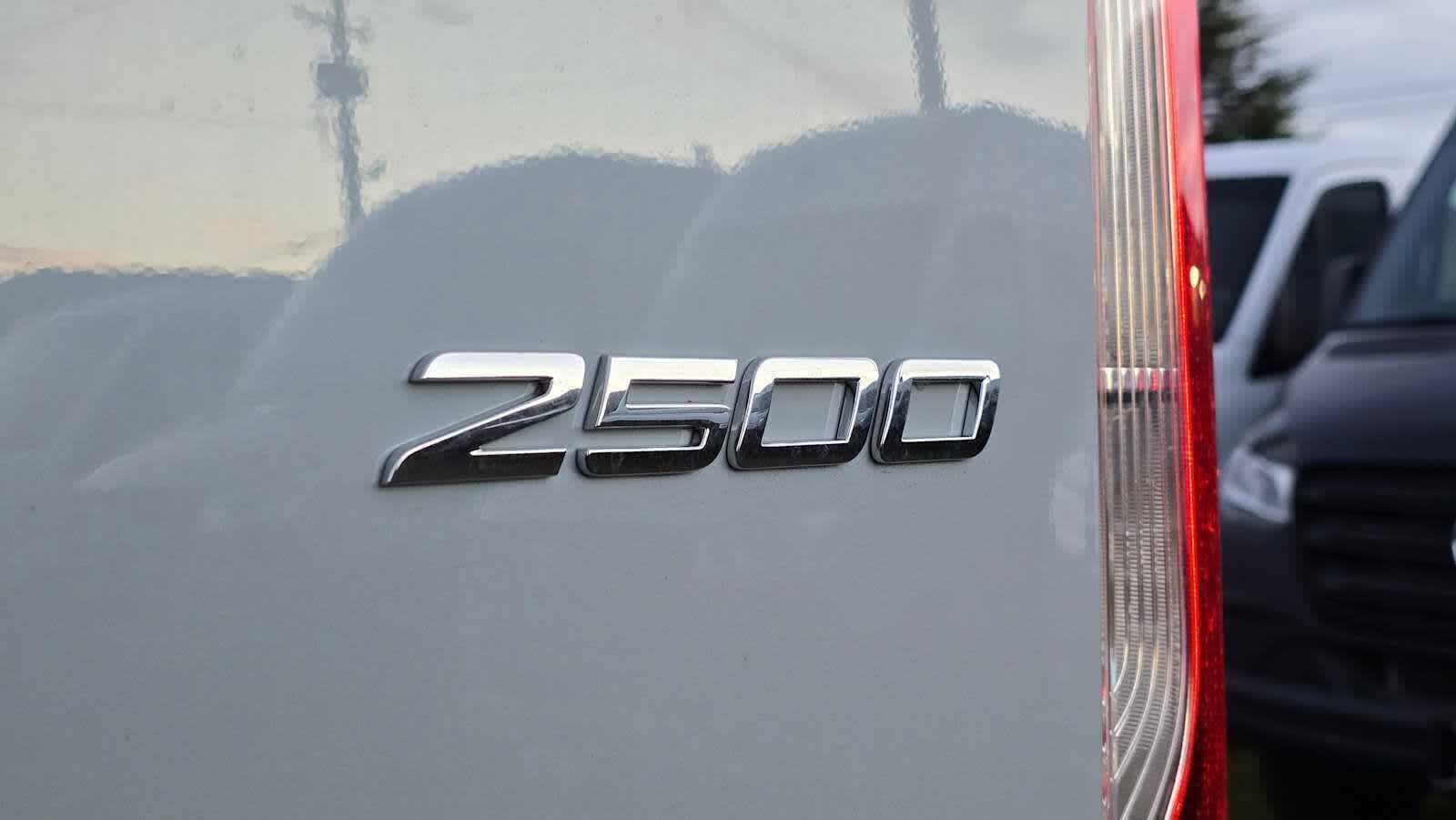 2026 Mercedes-Benz Sprinter 2500 Standard Roof I4 Diesel HO 144" AWD