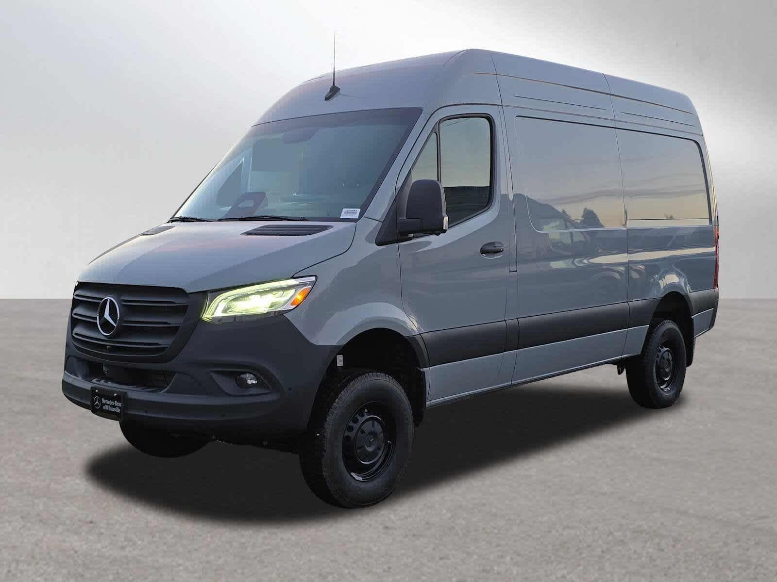 2026 Mercedes-Benz Sprinter 2500 Standard Roof I4 Diesel HO 144" AWD