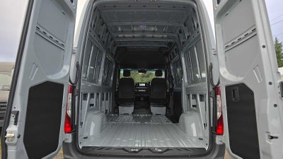 2026 Mercedes-Benz Sprinter 2500 Standard Roof I4 Diesel HO 144" AWD