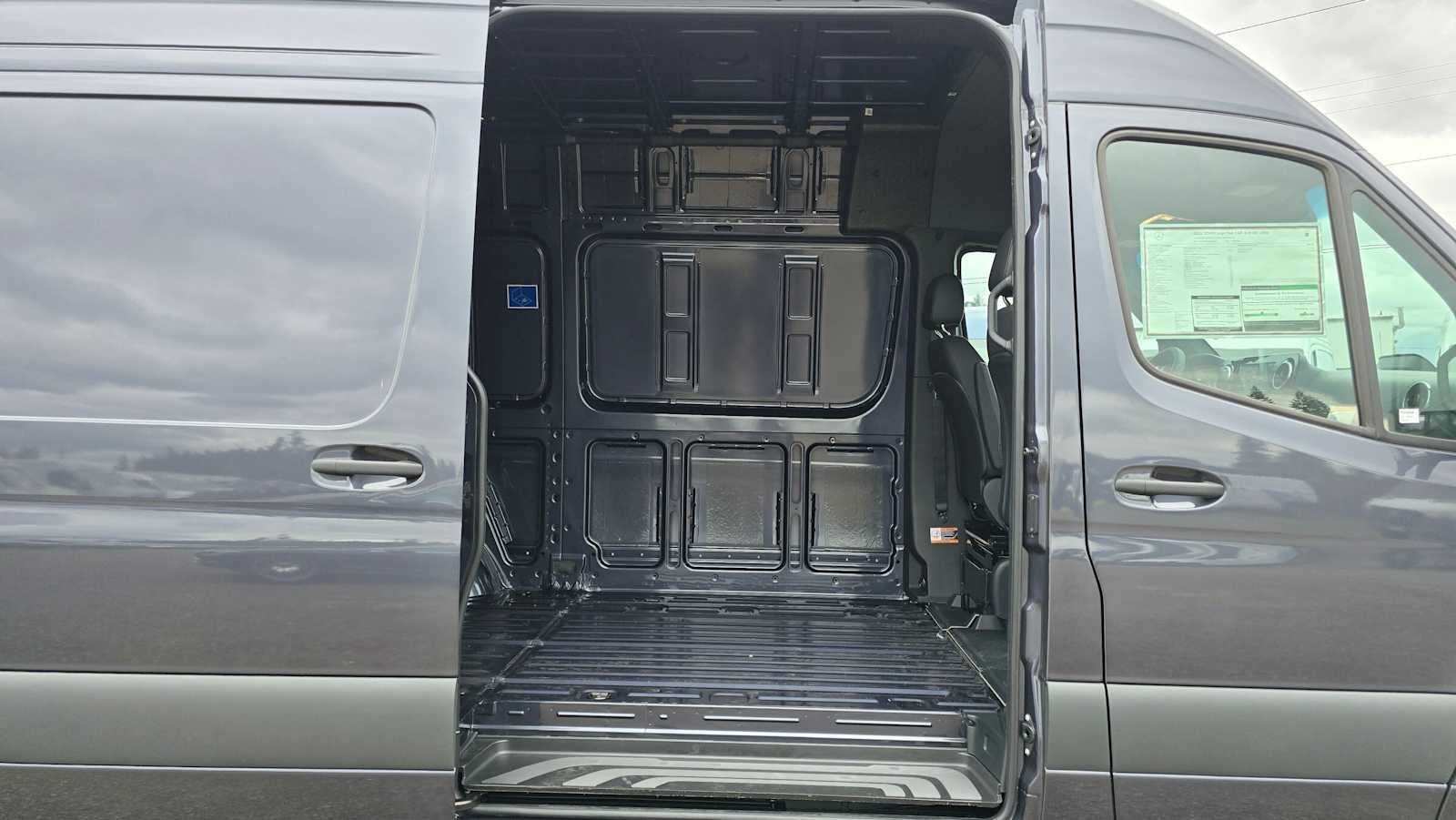 2026 Mercedes-Benz Sprinter 2500 Standard Roof I4 Diesel HO 144" AWD