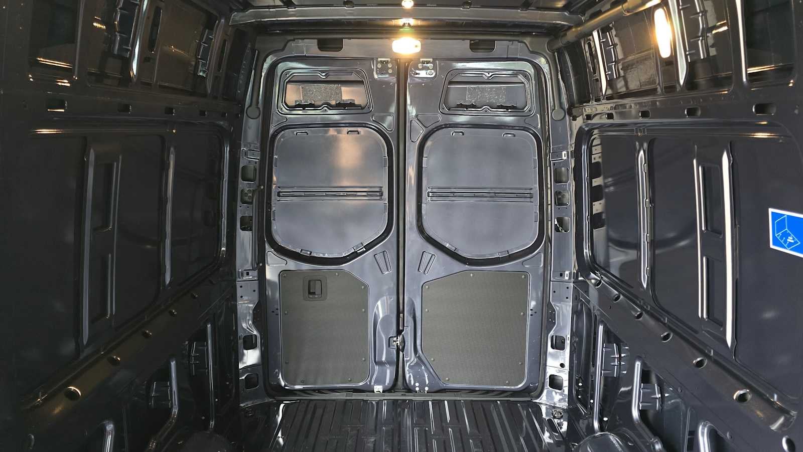 2026 Mercedes-Benz Sprinter 2500 Standard Roof I4 Diesel HO 144" AWD