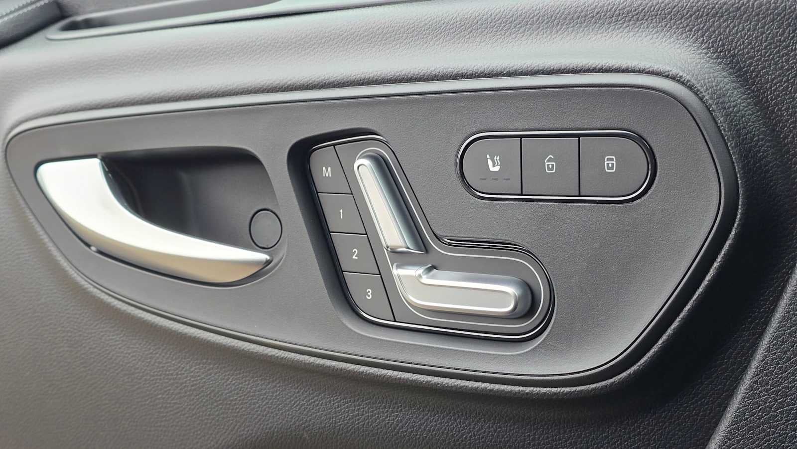 2026 Mercedes-Benz Sprinter 2500 Standard Roof I4 Diesel HO 144" AWD