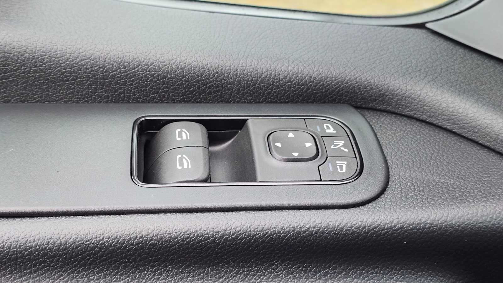 2026 Mercedes-Benz Sprinter 2500 Standard Roof I4 Diesel HO 144" AWD