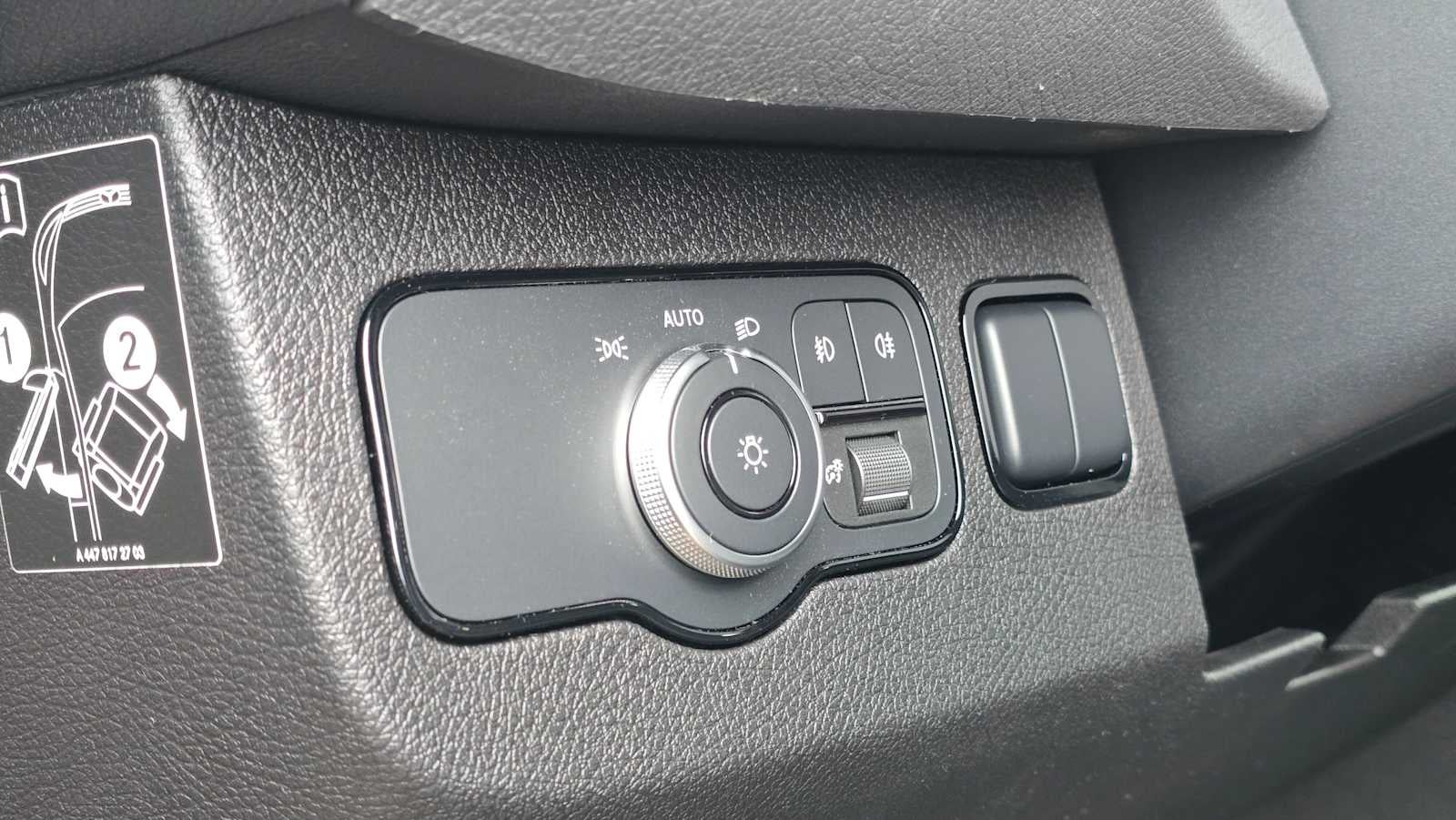 2026 Mercedes-Benz Sprinter 2500 Standard Roof I4 Diesel HO 144" AWD