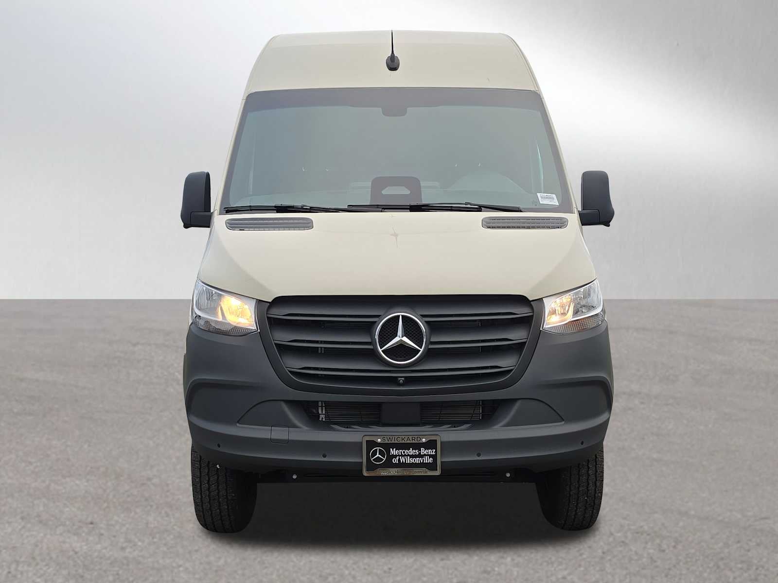 2026 Mercedes-Benz Sprinter 2500 Standard Roof I4 Diesel HO 144" AWD