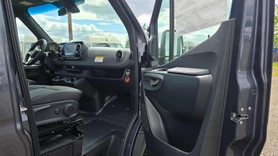2026 Mercedes-Benz Sprinter 2500 Standard Roof I4 Diesel HO 144 AWD