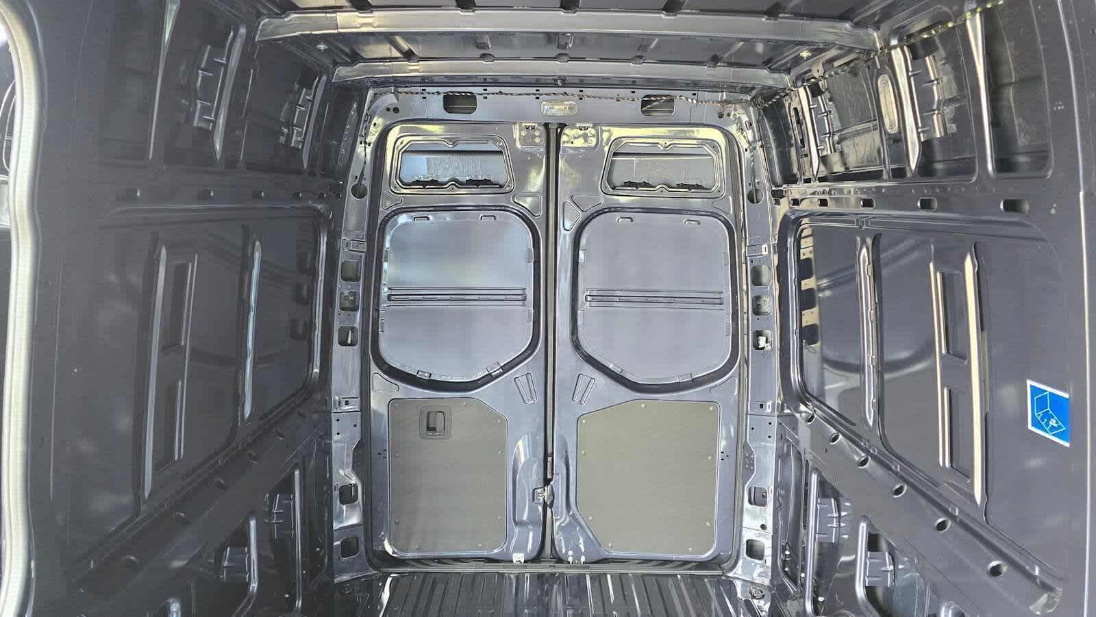 2026 Mercedes-Benz Sprinter 2500 Standard Roof I4 Diesel HO 144 AWD