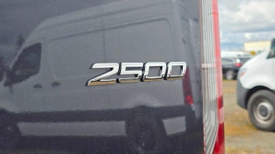 2026 Mercedes-Benz Sprinter 2500 Standard Roof I4 Diesel HO 144 AWD