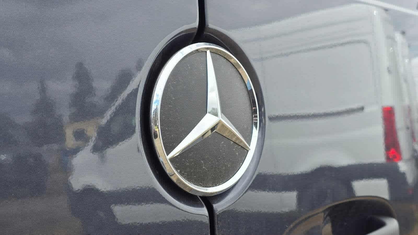 2026 Mercedes-Benz Sprinter 2500 Standard Roof I4 Diesel HO 144 AWD