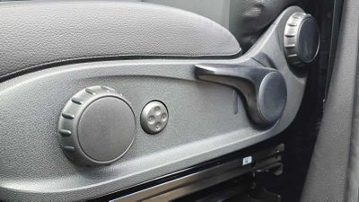 2026 Mercedes-Benz Sprinter 2500 Standard Roof I4 Diesel HO 144 AWD