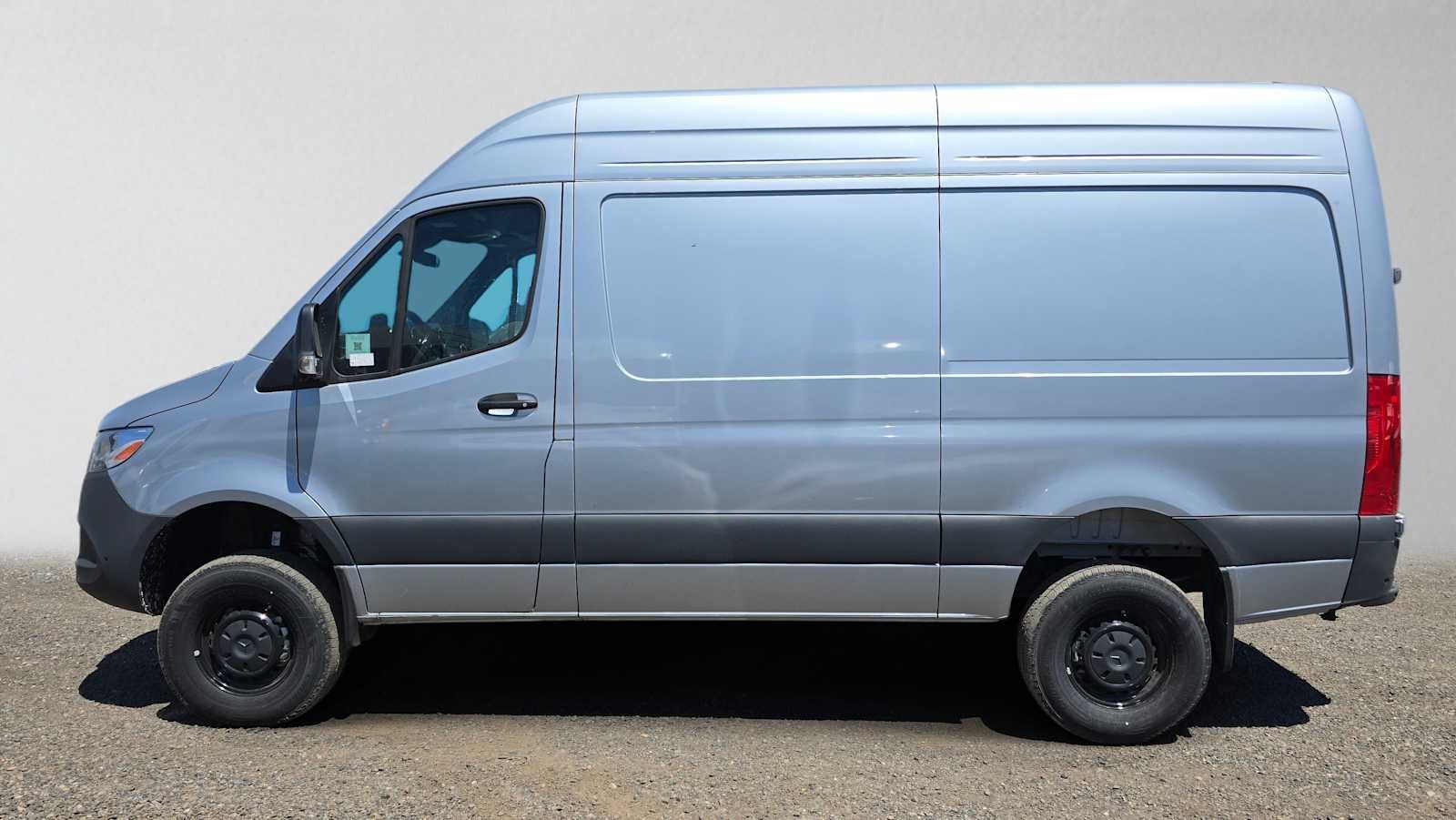 2025 Mercedes-Benz Sprinter Cargo Van 2500 Standard Roof I4 Diesel HO 144 AWD
