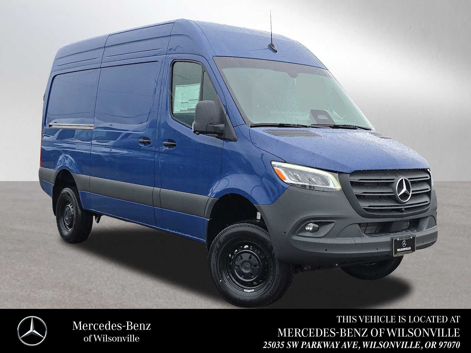 2026 Mercedes-Benz Sprinter 2500 Standard Roof I4 Diesel HO 144 AWD