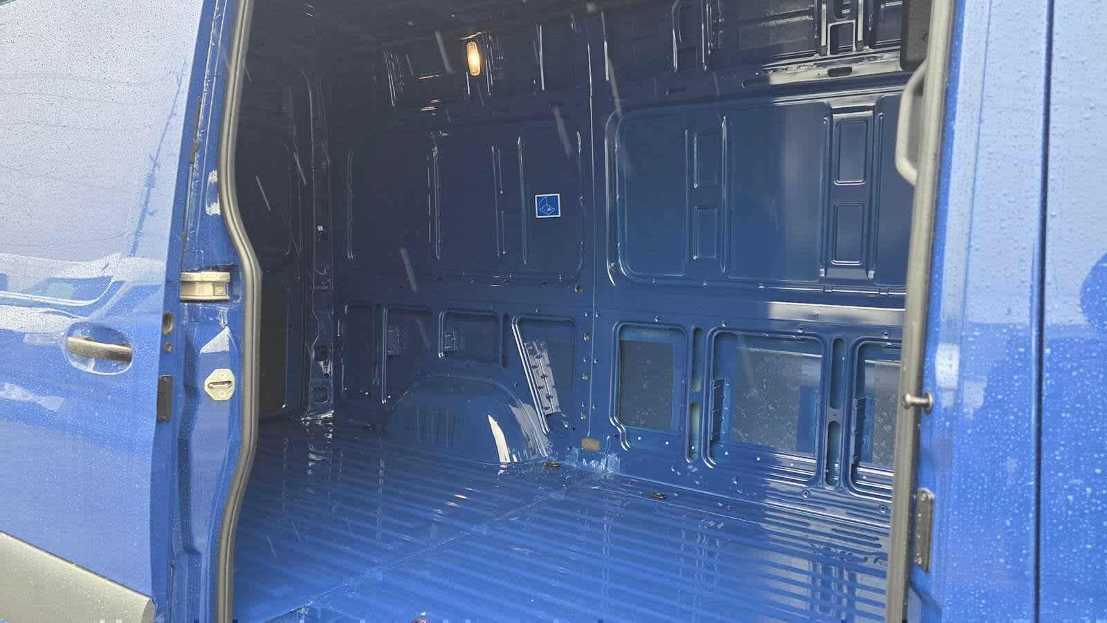 2026 Mercedes-Benz Sprinter 2500 Standard Roof I4 Diesel HO 144 AWD