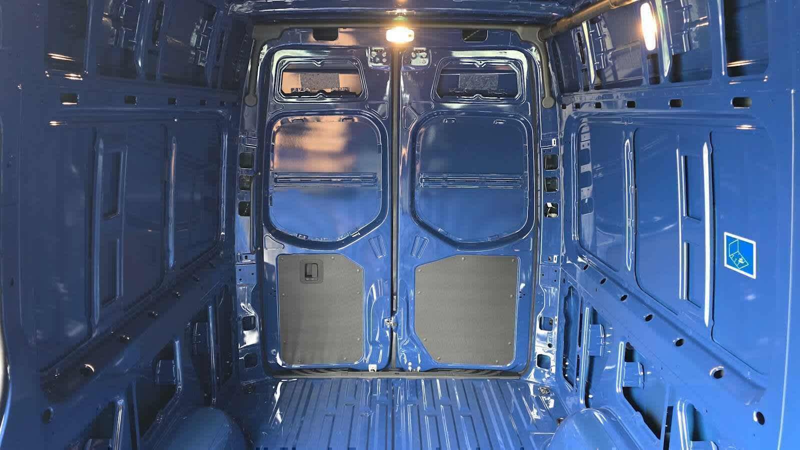 2026 Mercedes-Benz Sprinter 2500 Standard Roof I4 Diesel HO 144 AWD