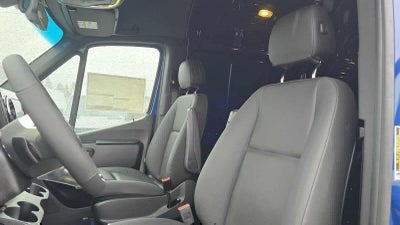 2026 Mercedes-Benz Sprinter 2500 Standard Roof I4 Diesel HO 144 AWD