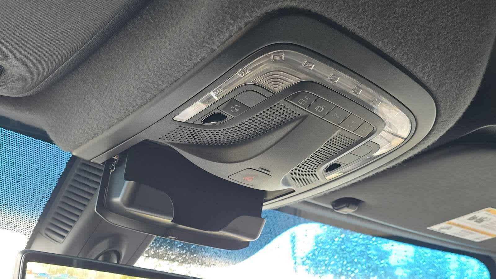 2026 Mercedes-Benz Sprinter 2500 Standard Roof I4 Diesel HO 144 AWD