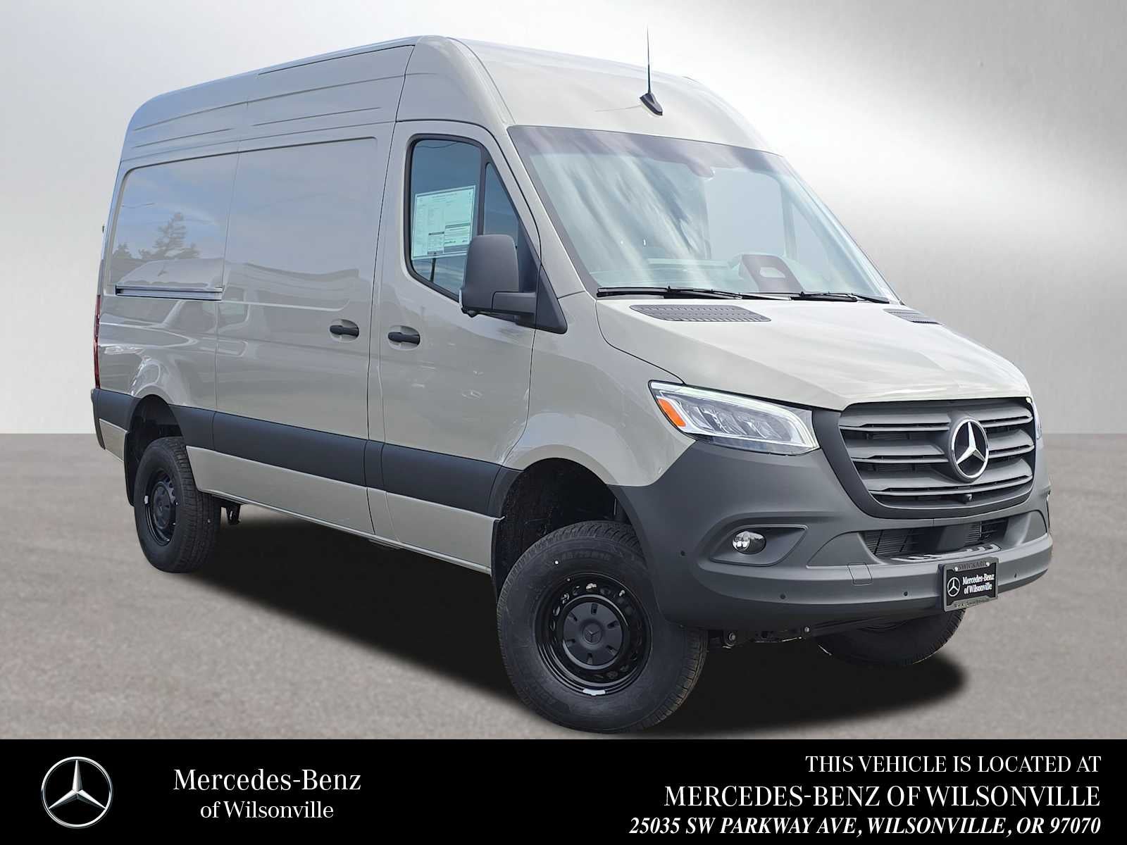 2026 Mercedes-Benz Sprinter 2500 Standard Roof I4 Diesel HO 144 AWD