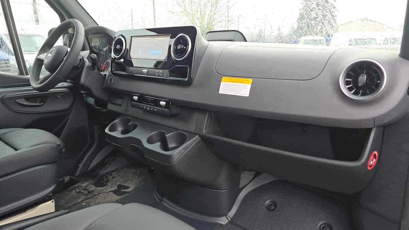 2026 Mercedes-Benz Sprinter 2500 Standard Roof I4 Diesel HO 144 AWD