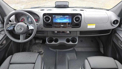 2026 Mercedes-Benz Sprinter 2500 Standard Roof I4 Diesel HO 144 AWD