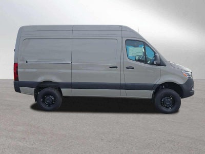 2026 Mercedes-Benz Sprinter 2500 Standard Roof I4 Diesel HO 144 AWD