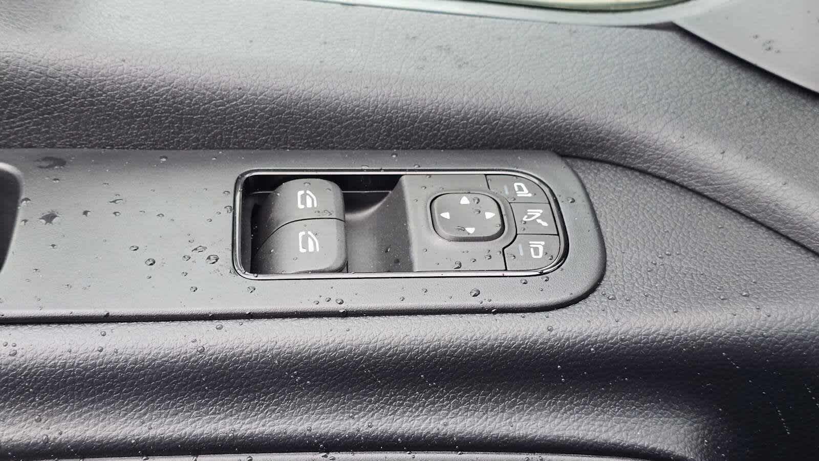 2026 Mercedes-Benz Sprinter 2500 Standard Roof I4 Diesel HO 144 AWD