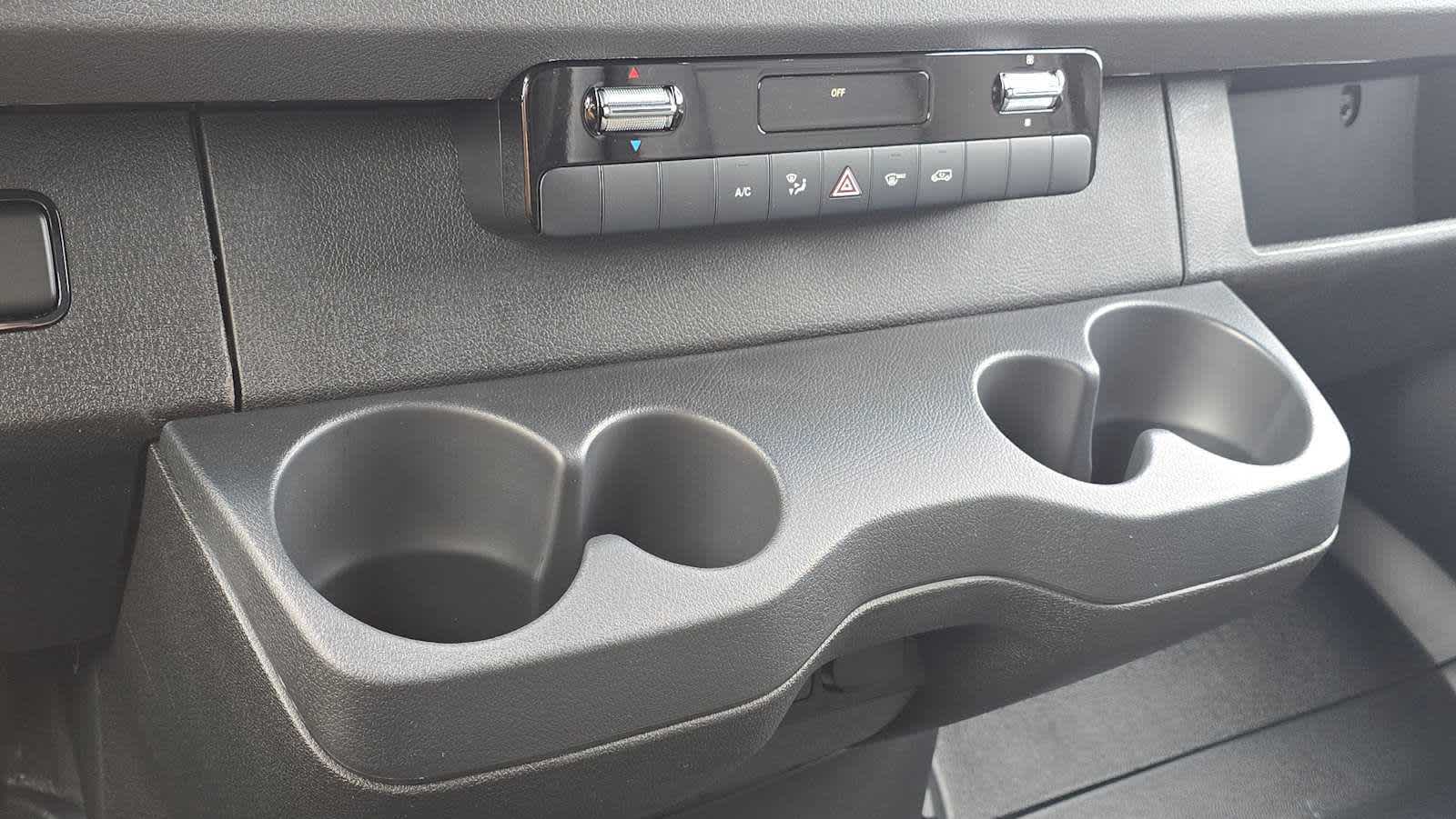 2026 Mercedes-Benz Sprinter 2500 Standard Roof I4 Diesel HO 144" AWD