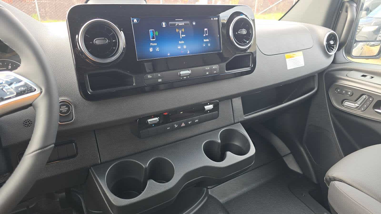 2026 Mercedes-Benz Sprinter 2500 Standard Roof I4 Diesel HO 144" AWD