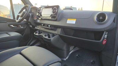 2026 Mercedes-Benz Sprinter 2500 Standard Roof I4 Diesel HO 144" AWD