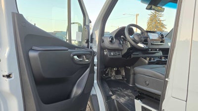 2026 Mercedes-Benz Sprinter 2500 Standard Roof I4 Diesel HO 144" AWD