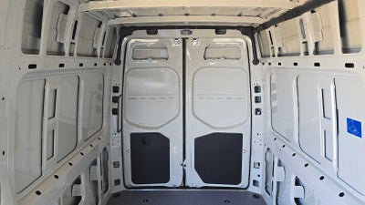 2026 Mercedes-Benz Sprinter 2500 Standard Roof I4 Diesel HO 144 AWD