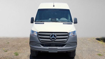 2026 Mercedes-Benz Sprinter 2500 Standard Roof I4 Diesel HO 144 AWD
