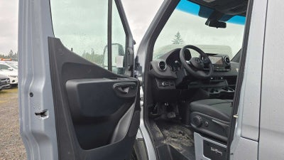 2025 Mercedes-Benz Sprinter Cargo Van 2500 Standard Roof I4 Diesel HO 144" AWD