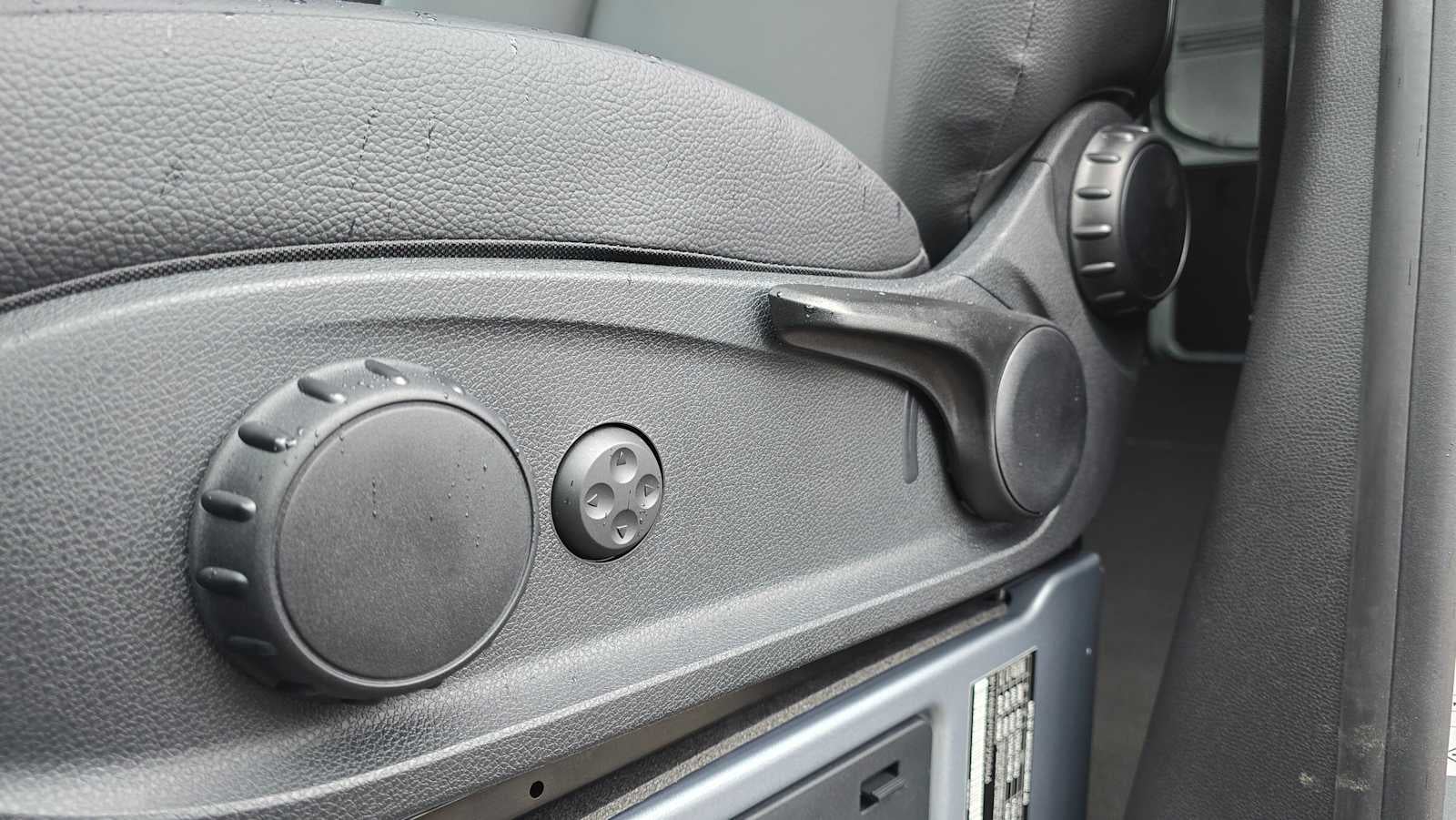 2025 Mercedes-Benz Sprinter Cargo Van 2500 Standard Roof I4 Diesel HO 144" AWD