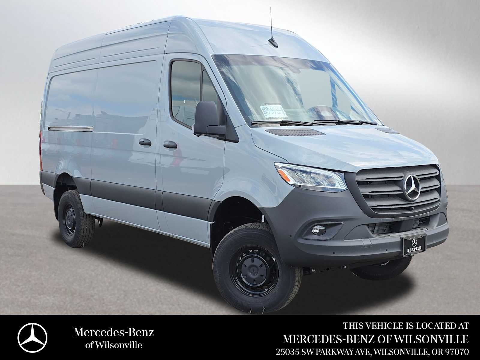 2025 Mercedes-Benz Sprinter Cargo Van 2500 Standard Roof I4 Diesel HO 144 AWD