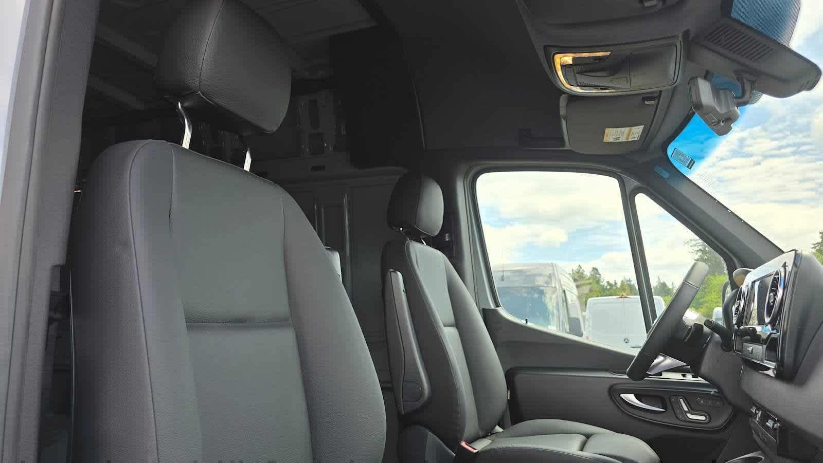 2025 Mercedes-Benz Sprinter Cargo Van 2500 Standard Roof I4 Diesel HO 144 AWD