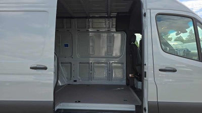 2025 Mercedes-Benz Sprinter Cargo Van 2500 Standard Roof I4 Diesel HO 144 AWD