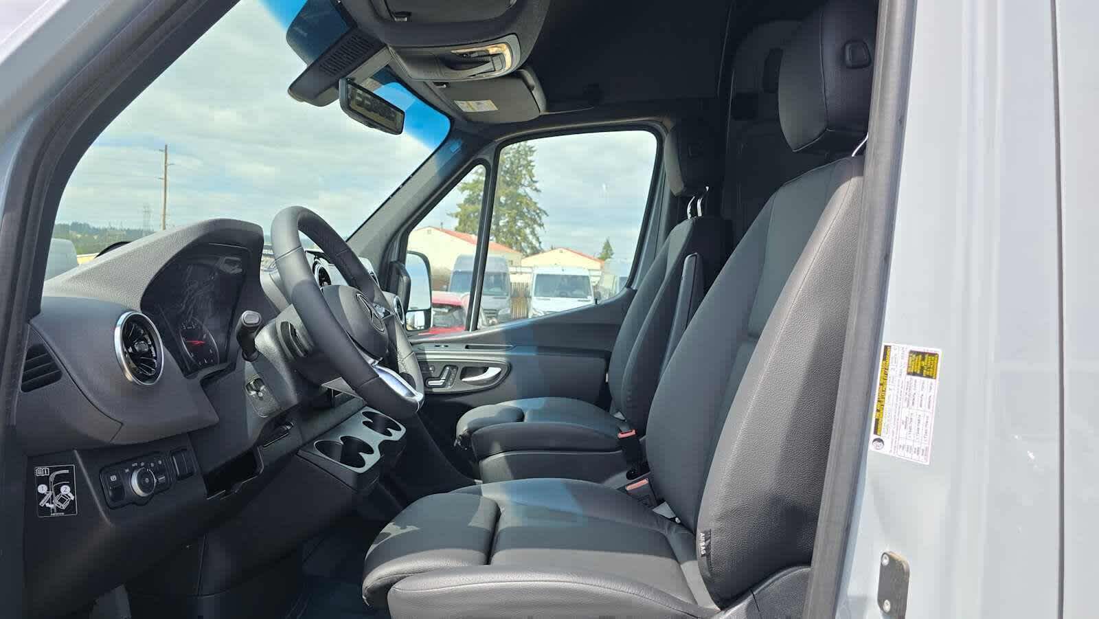 2025 Mercedes-Benz Sprinter Cargo Van 2500 Standard Roof I4 Diesel HO 144 AWD
