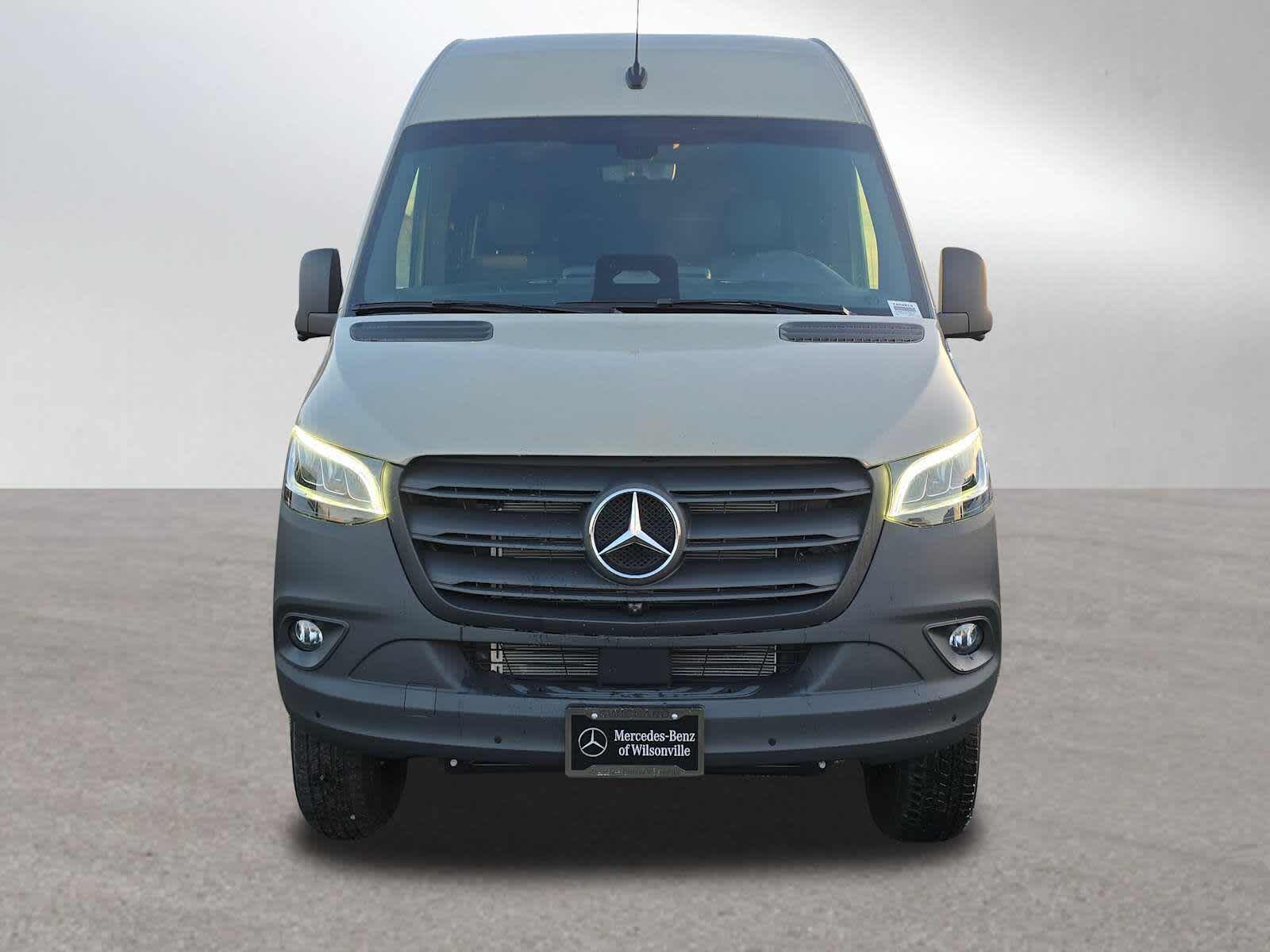 2026 Mercedes-Benz Sprinter 2500 Standard Roof I4 Diesel HO 144" AWD