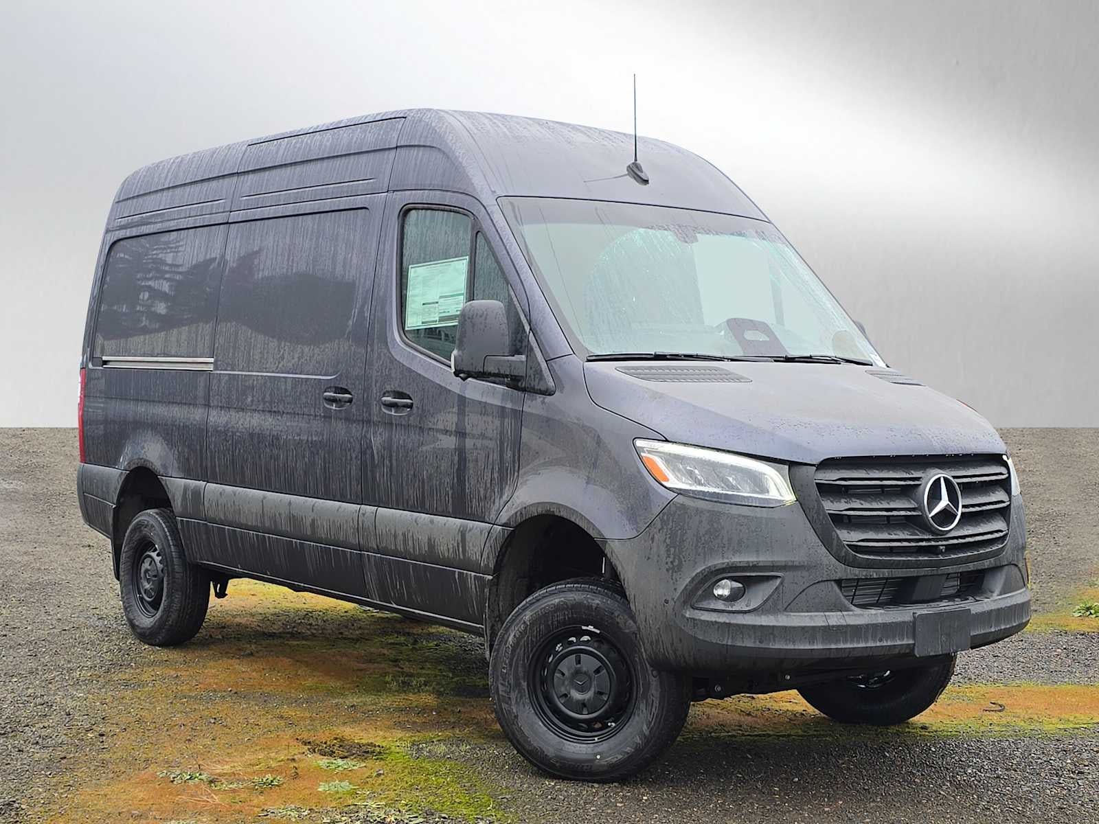 2026 Mercedes-Benz Sprinter 2500 Standard Roof I4 Diesel HO 144" AWD