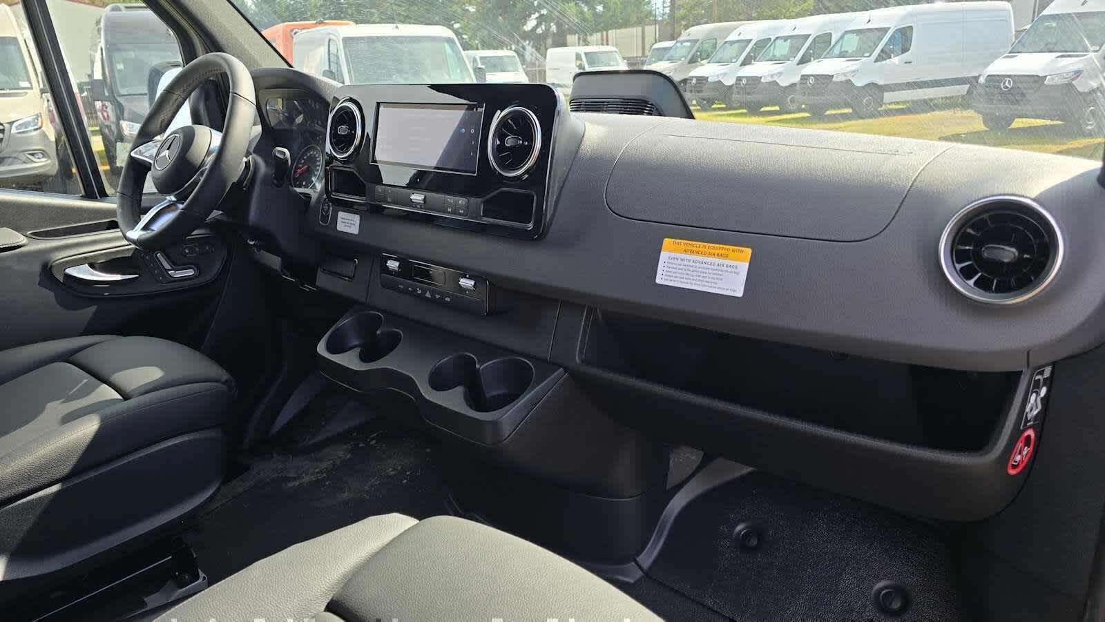 2026 Mercedes-Benz Sprinter 2500 Standard Roof I4 Diesel HO 144 AWD