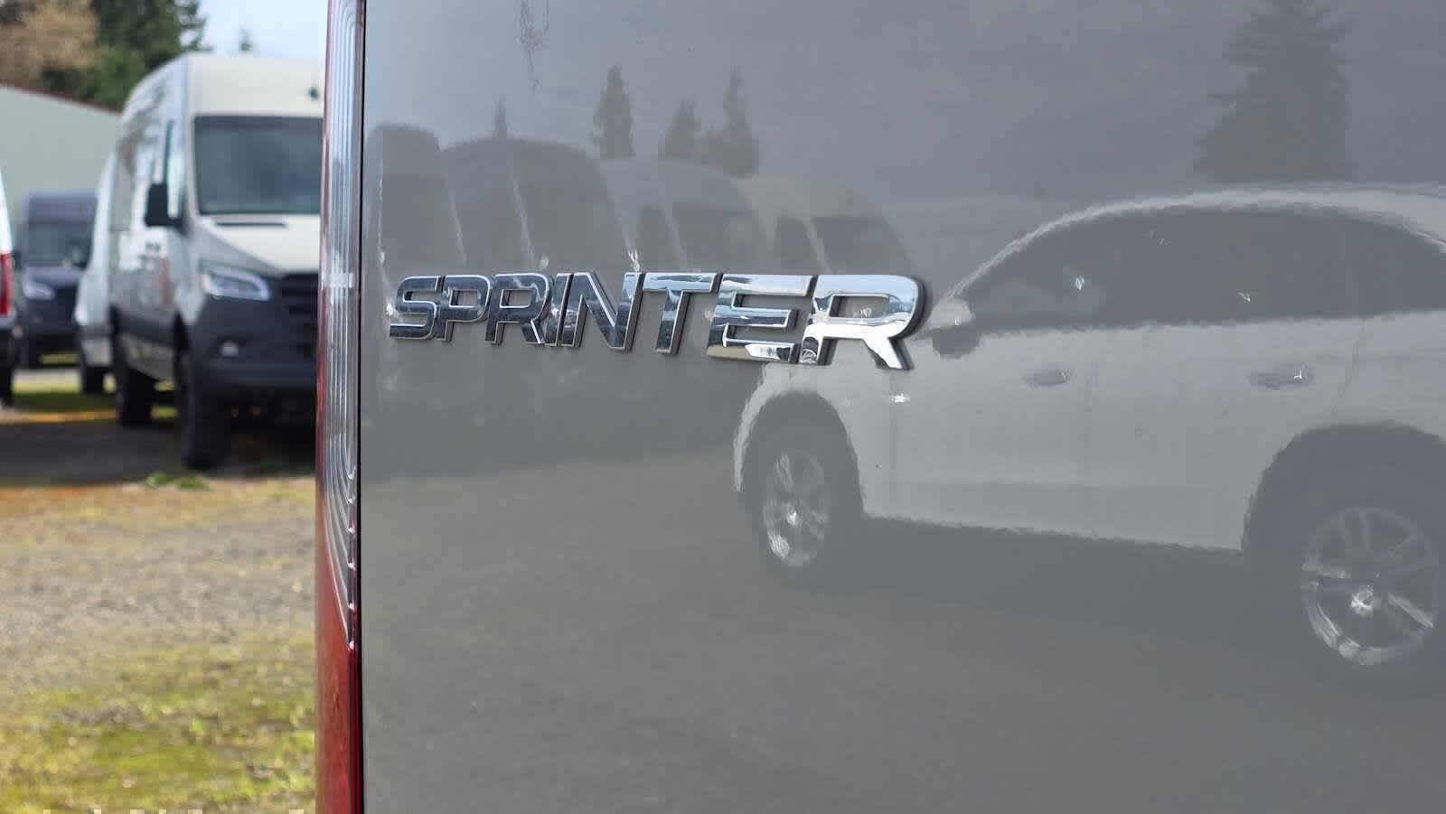 2026 Mercedes-Benz Sprinter 2500 Standard Roof I4 Diesel HO 144 AWD