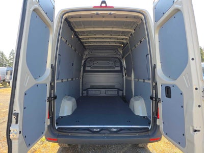 2025 Mercedes-Benz Sprinter Cargo Van 2500 Standard Roof I4 Diesel HO 144 AWD