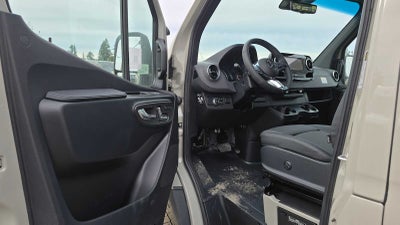 2026 Mercedes-Benz Sprinter 2500 Standard Roof I4 Diesel HO 144" AWD