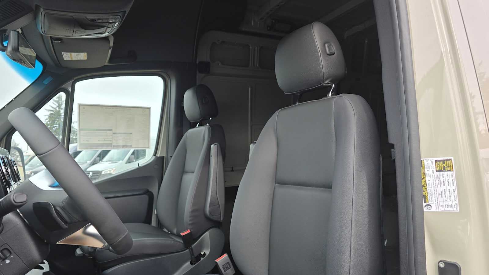 2026 Mercedes-Benz Sprinter 2500 Standard Roof I4 Diesel HO 144" AWD