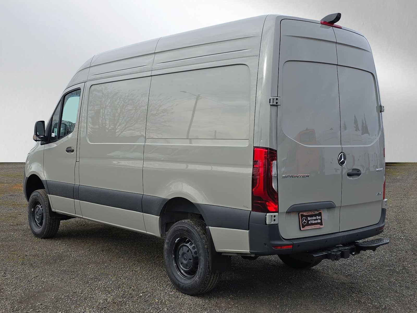 2026 Mercedes-Benz Sprinter 2500 Standard Roof I4 Diesel HO 144" AWD