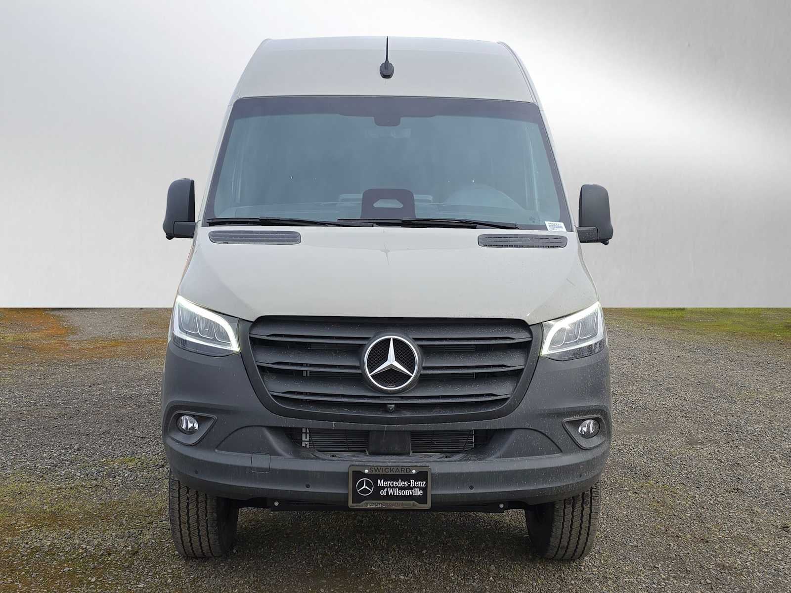 2026 Mercedes-Benz Sprinter 2500 Standard Roof I4 Diesel HO 144" AWD