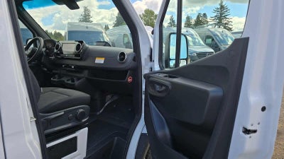 2025 Mercedes-Benz Sprinter Cargo Van 2500 High Roof I4 Diesel HO 170 RWD